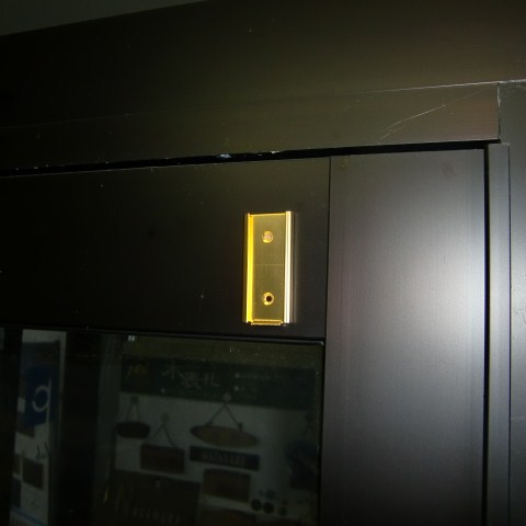 ドアベル取り付けの写真